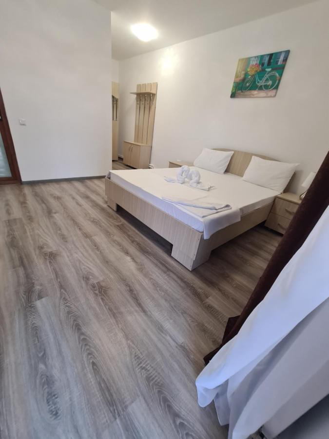 Casa Coco 호텔 Două Mai 외부 사진